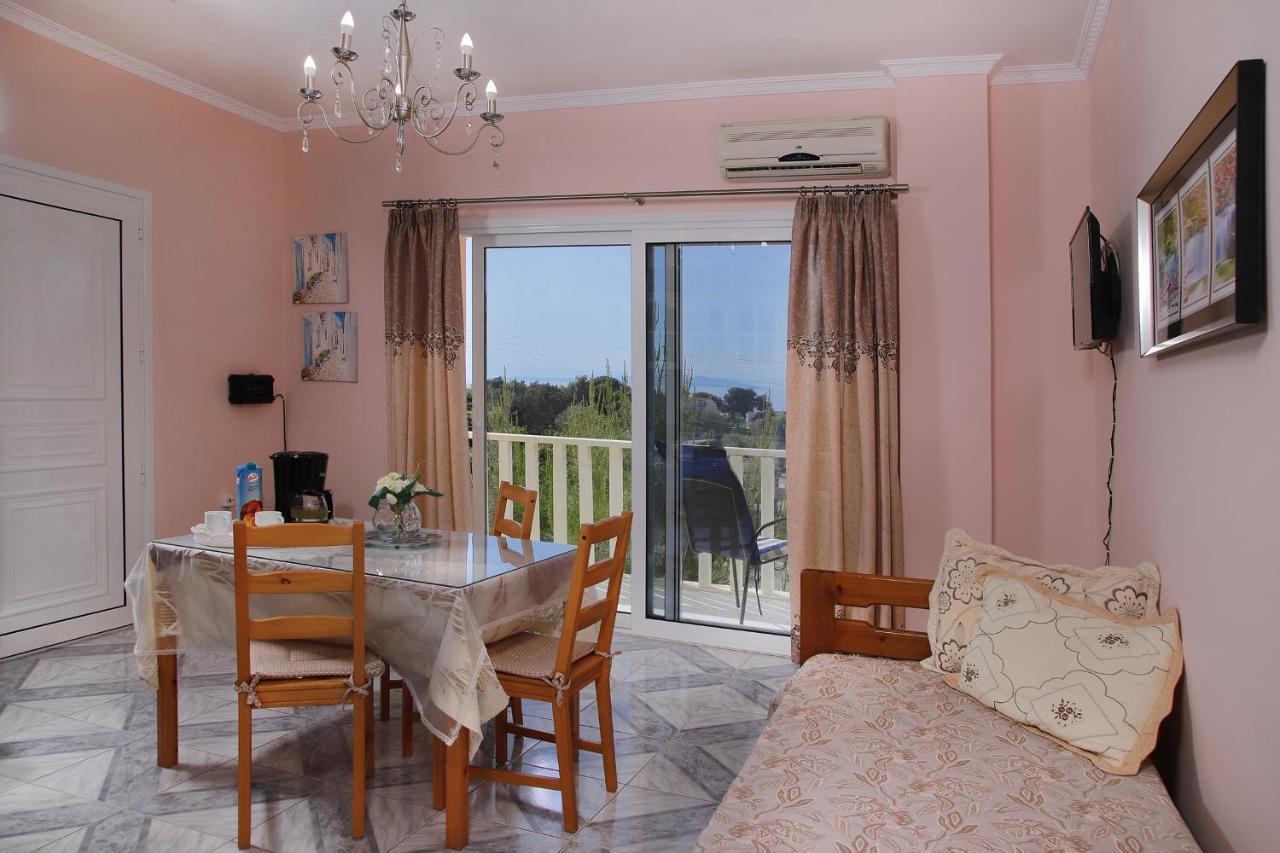 Appartement Alexandra à Kinetta  Extérieur photo